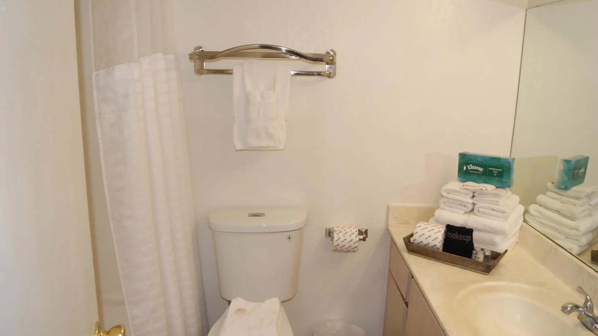 104 Fully Furnished 1Br Suite-Outdoor Pool Scottsdale 0*,  Stati Uniti